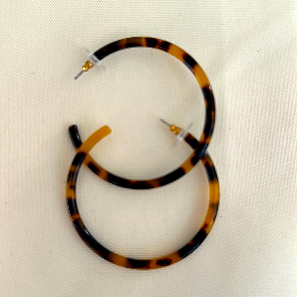 J.Crew TORTOISE Large Open HOOP EARRINGS